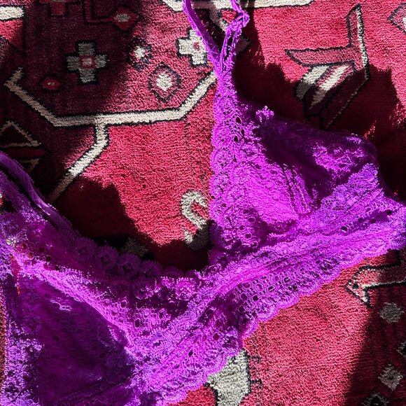 *Anemone Purple Lace Bralette - Picture 2 of 5
